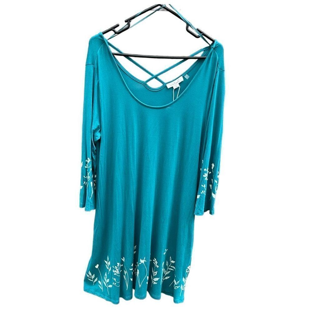 NWT Simply Noel size L/XL Vine and dine dress. Strappy back